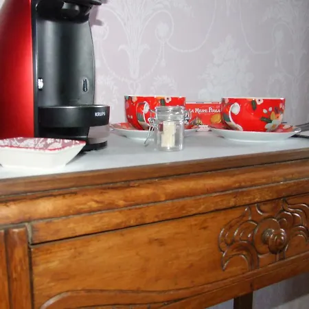 Bed & Breakfast Particulier Le Mercier De Montigny -une Nuit Sur Les Remparts-